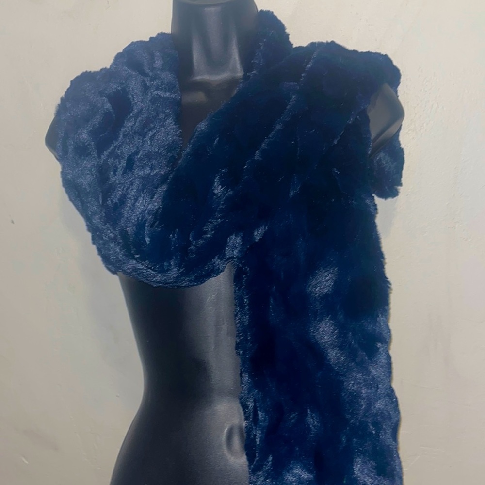 Dark Navy Blue Minky Couture Scarf NWOT